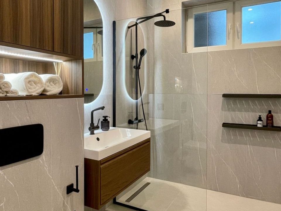 photo_2025-11-18_12-18-48