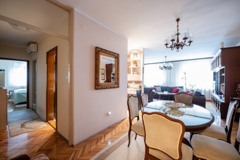 photo_2025-11-21_10-36-48