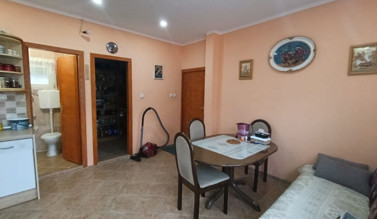 photo_2025-12-02_08-38-13